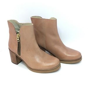 MTNG Zip Side Western Style Leather Ankle Bootie